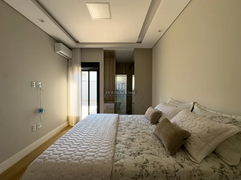 Casa à venda 3 quartos 1 suite 2 demi / sAUNA - Porteira fechada Cond. Dona Maria José em 