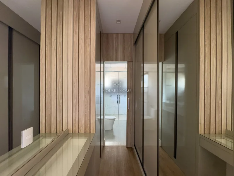 Casa à venda 3 quartos 1 suite 2 demi / sAUNA - Porteira fechada Cond. Dona Maria José em 