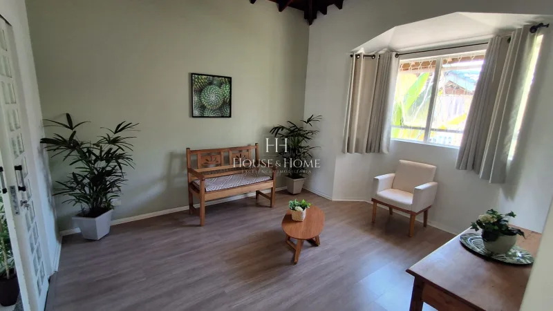 Chácara Terras de Itaici 3 casas com porteira Fechada!!