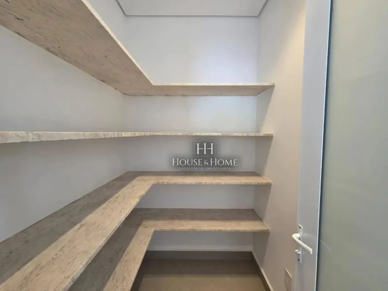 Casa com 4 dormitórios à venda, 420 m² por R$ 5.900.000,00 - Condomínio Villa Dos Pinheiro