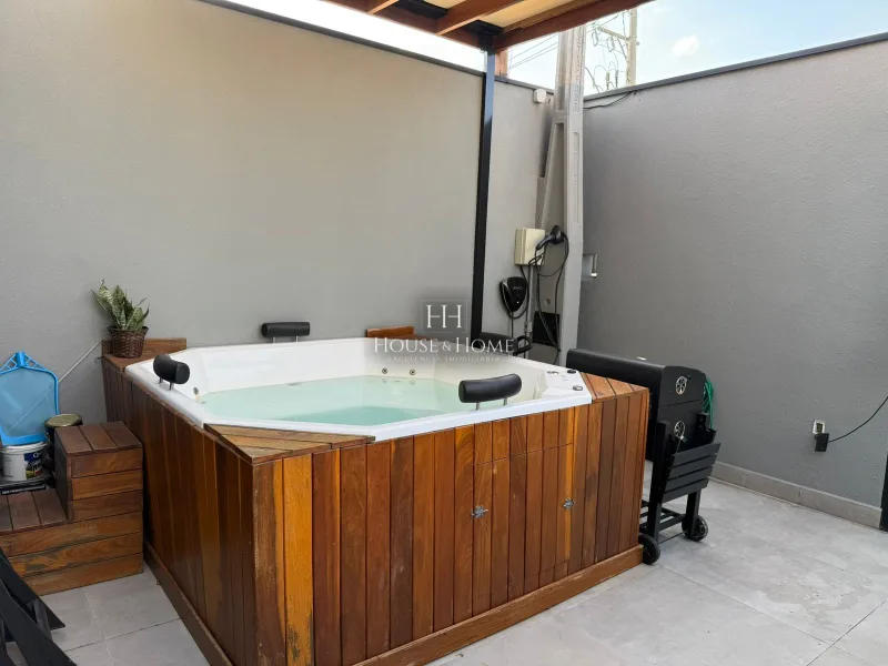 Casa à venda com 2 quartos em Indaiatuba/SP