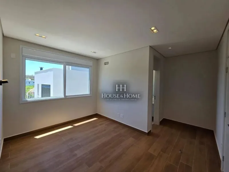 Casa com 4 dormitórios à venda, 420 m² por R$ 5.900.000,00 - Condomínio Villa Dos Pinheiro