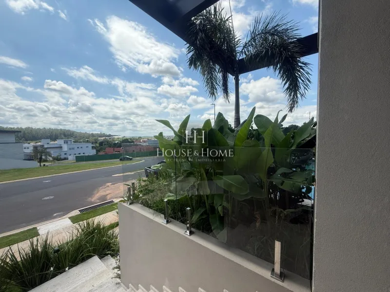 Casa à venda com 429,15m² com 4 suítes no condomínio Vila dos Pinheiros em Indaiatuba/SP.