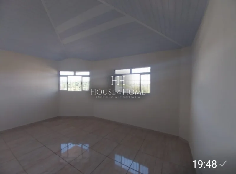 Casa pronta com opção de segundo Imóvel em piso superior para locação