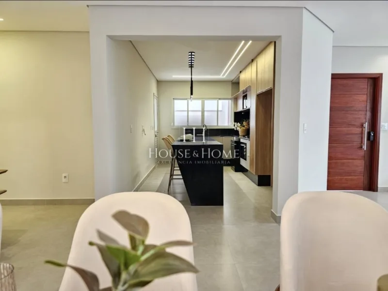 Casa à venda com 3 suites - Condominio Vila Romana em Indaiatuba/SP