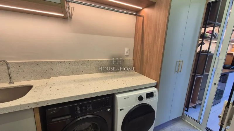 Casa Sobrado à venda com 3 suites, Spa - Cond. Montreal em Indaiatuba/SP