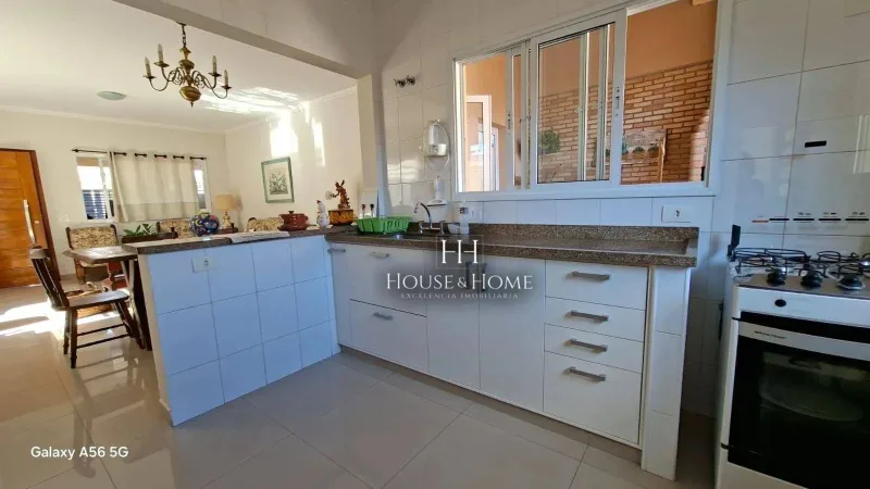 Casa Térrea , 3 Suítes , no bairro Esplanada II, em Indaiatuba/SP.