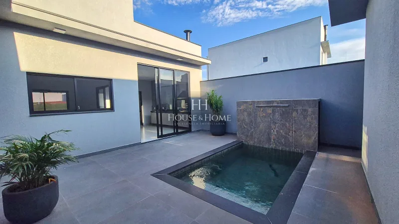 Casa à venda com 3 suites, picina em Indaiatuba /SP
