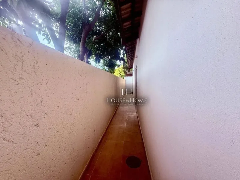 Casa Térrea à Venda 2 quartos sendo 1 suíte – Condomínio Villaggio di Itaici, bairro Itaic