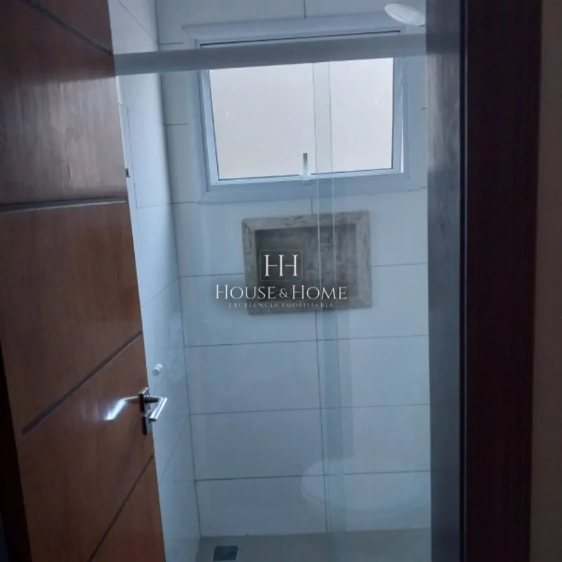Casa pronta com opção de segundo Imóvel em piso superior para locação