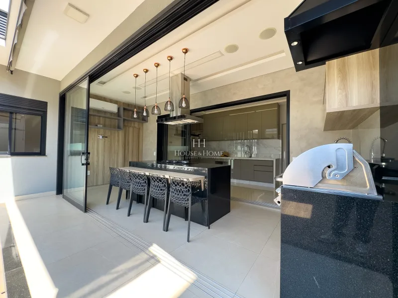 Casa à venda 3 quartos 1 suite 2 demi / sAUNA - Porteira fechada Cond. Dona Maria José em 