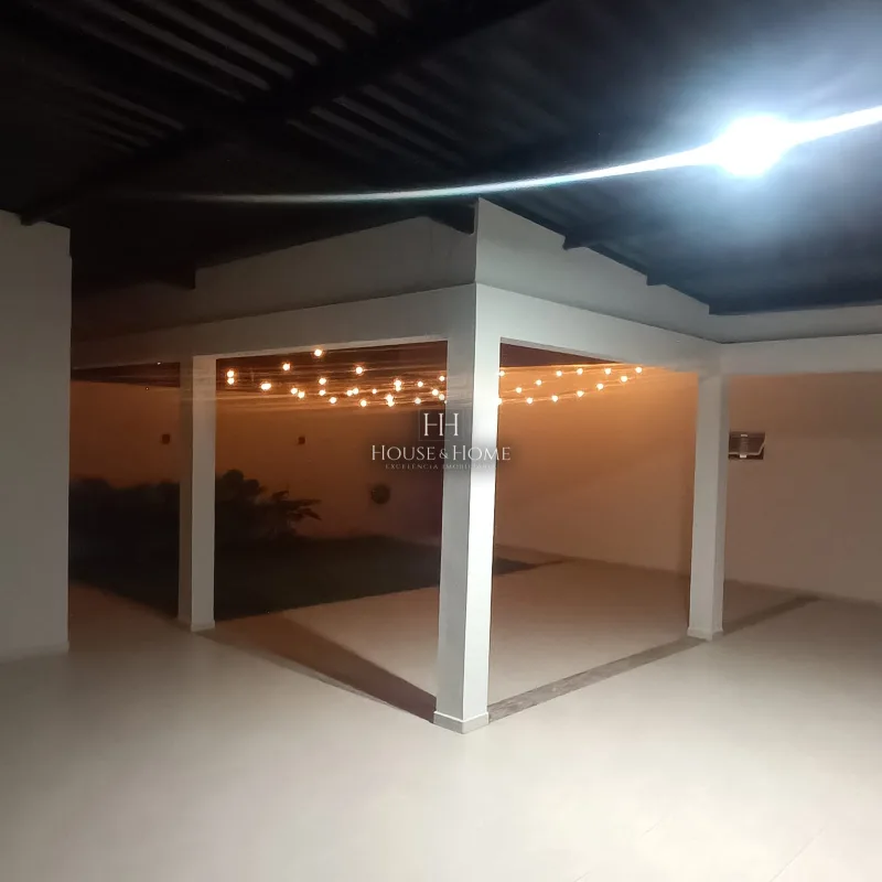 Casa à venda em Salto/SP 3 quartos 1 suite