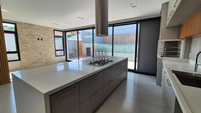 Casa Sobrado à venda com 4 suites - 324m² - Condominio Sapezal - Indaiatuba - SP