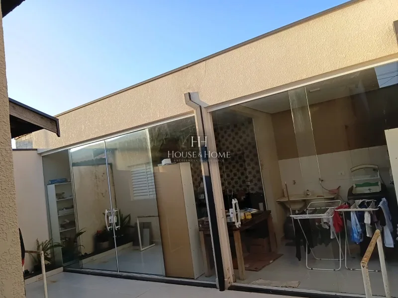 Casa à venda com 2 quartos em Indaiatuba/SP