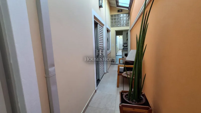 Casa térrea próxima ao centro