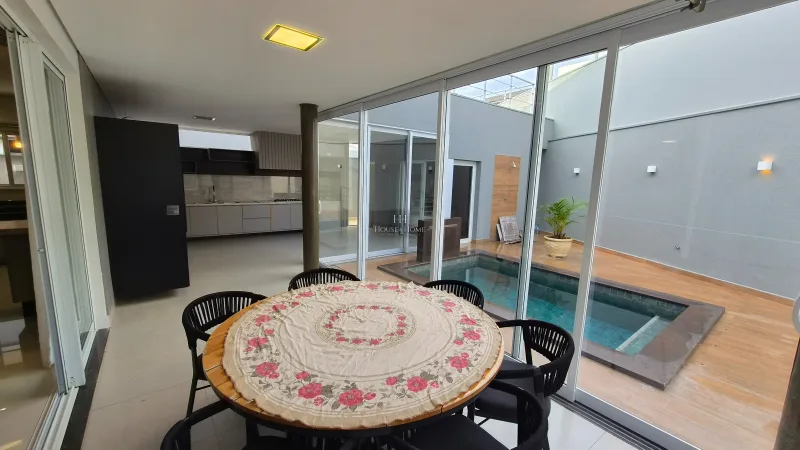 Casa para locação com 4 quartos em Indaiatuba/SP