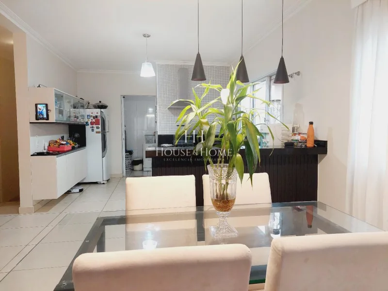 Casa Sobrado à venda com 3 quartos, 1 suite 265m²- Cond. Terra Magna- Indaiatuba/SP