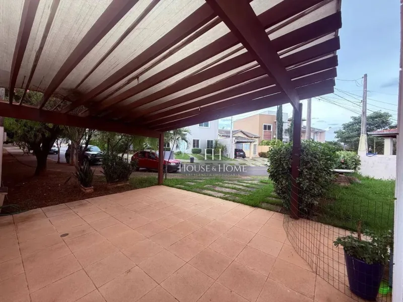 Casa Térrea à Venda 2 quartos sendo 1 suíte – Condomínio Villaggio di Itaici, bairro Itaic