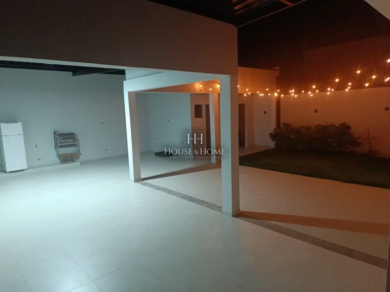 Casa à venda em Salto/SP 3 quartos 1 suite