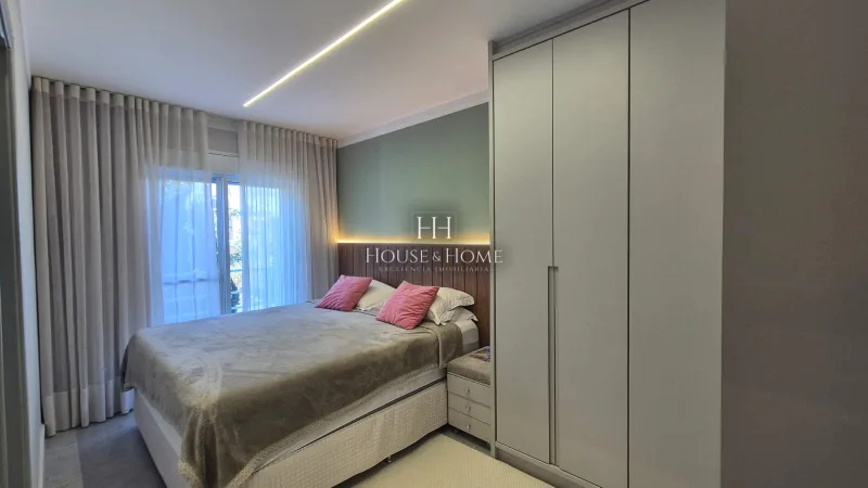 Casa Sobrado à venda com 3 suites, Spa - Cond. Montreal em Indaiatuba/SP