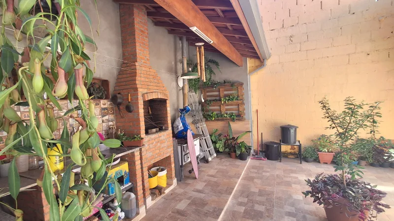 Casa à venda com 2 quartos em Indaiatuba/SP