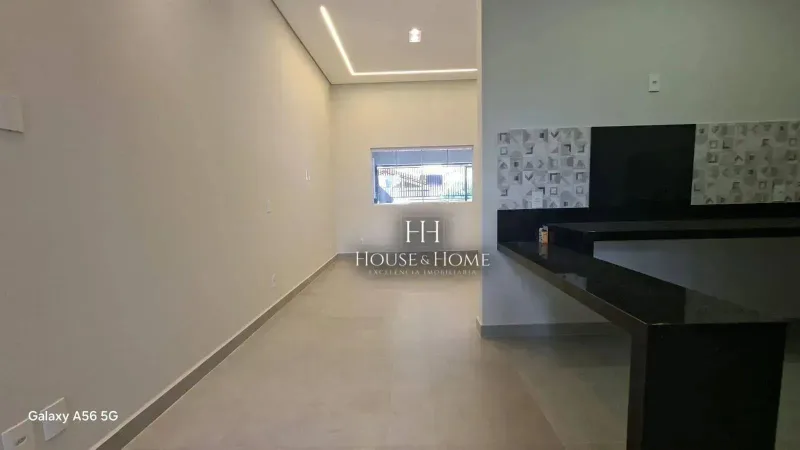 Casa Nova á Venda, 3 quartos, no bairro Jardim. Pau Preto , em Indaiatuba/SP.