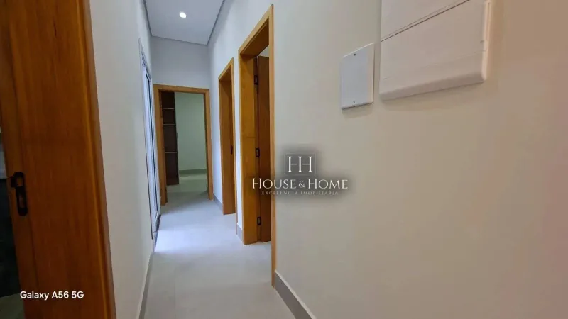 Casa nova, 3 quartos sendo 1 suíte com closet, térrea em bairro aberto , Jd. Bom Sucesso, 