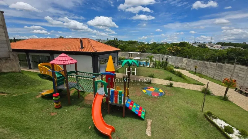 Casa á Venda Villa Rica 3 quartos sendo 1 com suíte, Piscina