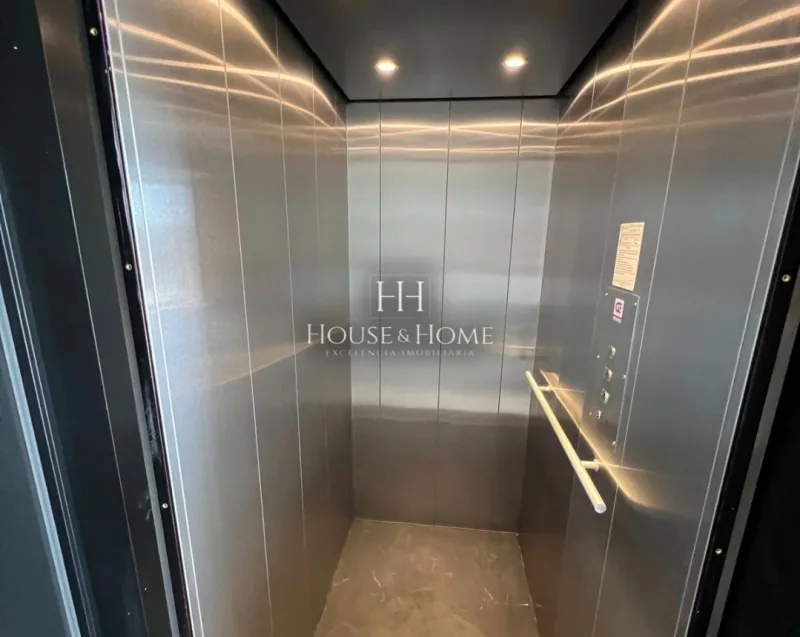 Casa Sobrado à venda com 4 suites - Elevador - Cond. Jd de Roma em Indaiatuba/SP