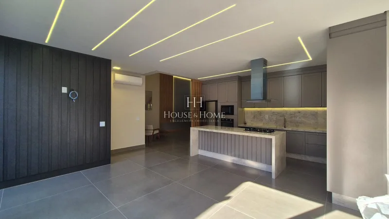 Casa Térrea - 3 suites - Escritório - Cond. Dona Maria José - Indaiatuba SP