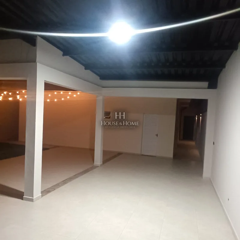 Casa à venda em Salto/SP 3 quartos 1 suite