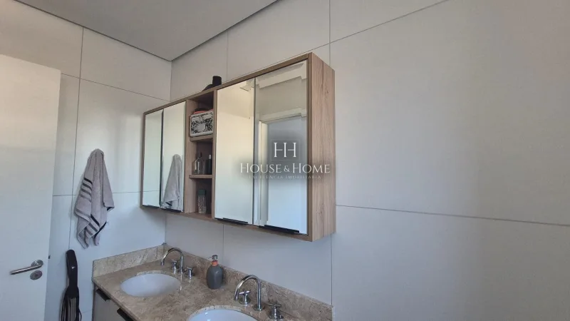 Apartamento Venda -2 quartos 2 vagas cobertas Condominio Vila Bela - Jd. Santa Cruz - Inda