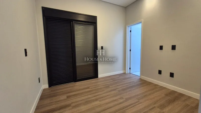 Casa a Venda - 3 suites - Cond. Dona Maria Candida
