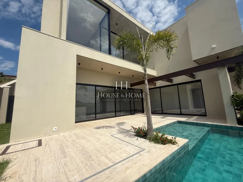 Casa à venda com 429,15m² com 4 suítes no condomínio Vila dos Pinheiros em Indaiatuba/SP.
