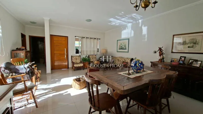 Casa Térrea , 3 Suítes , no bairro Esplanada II, em Indaiatuba/SP.