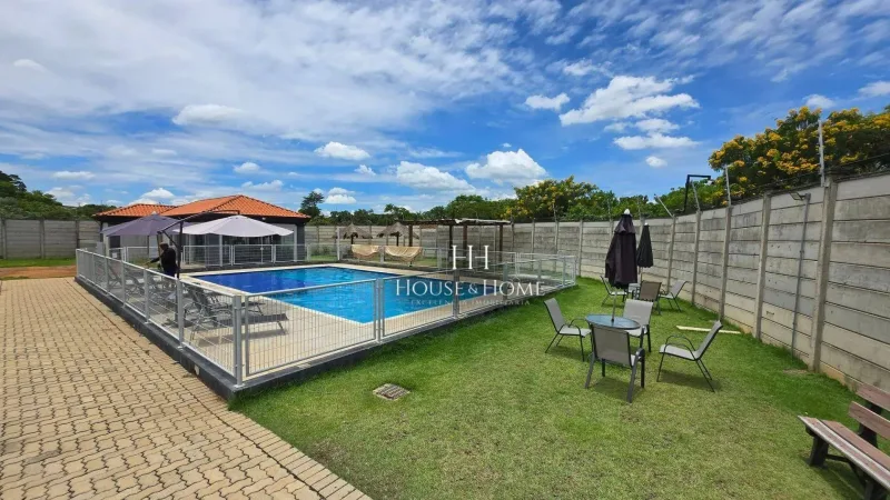 Casa á Venda Villa Rica 3 quartos sendo 1 com suíte, Piscina