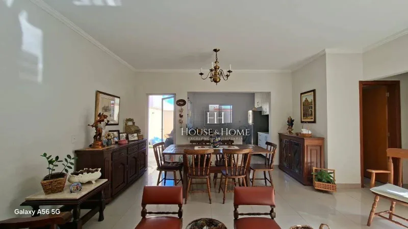 Casa Térrea , 3 Suítes , no bairro Esplanada II, em Indaiatuba/SP.