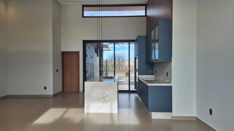 Casa a Venda - 3 suites - Cond. Dona Maria Candida