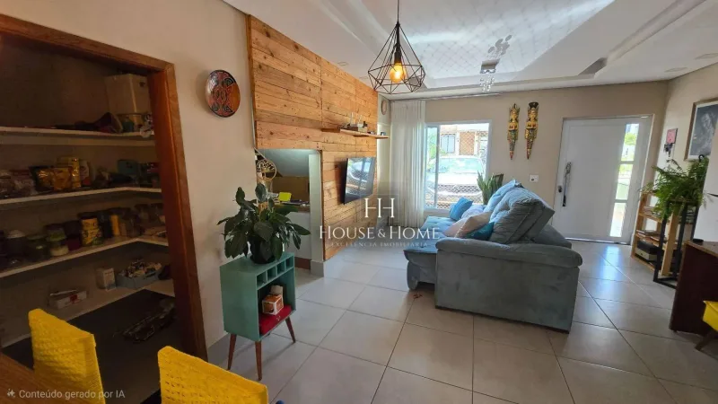 Casa á Venda Villa Rica 3 quartos sendo 1 com suíte, Piscina