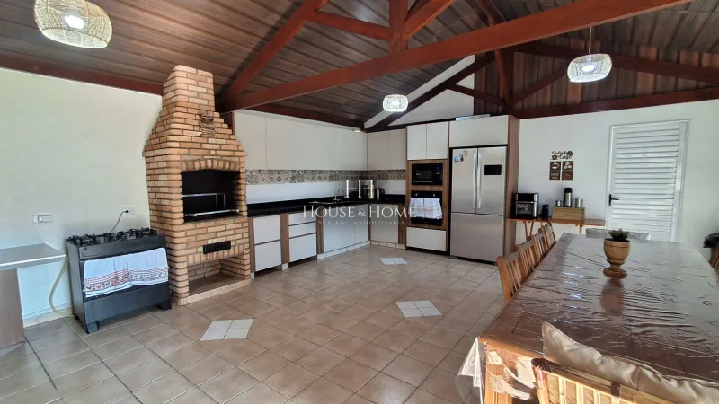 Chácara Terras de Itaici 3 casas com porteira Fechada!!