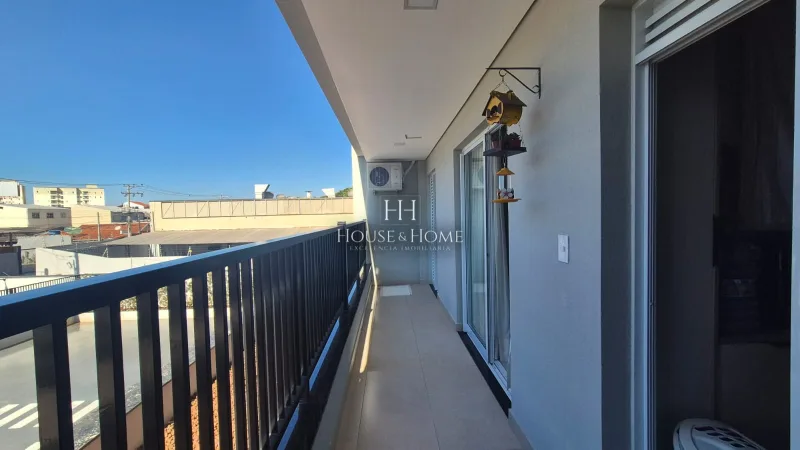 Apartamento Venda -2 quartos 2 vagas cobertas Condominio Vila Bela - Jd. Santa Cruz - Inda