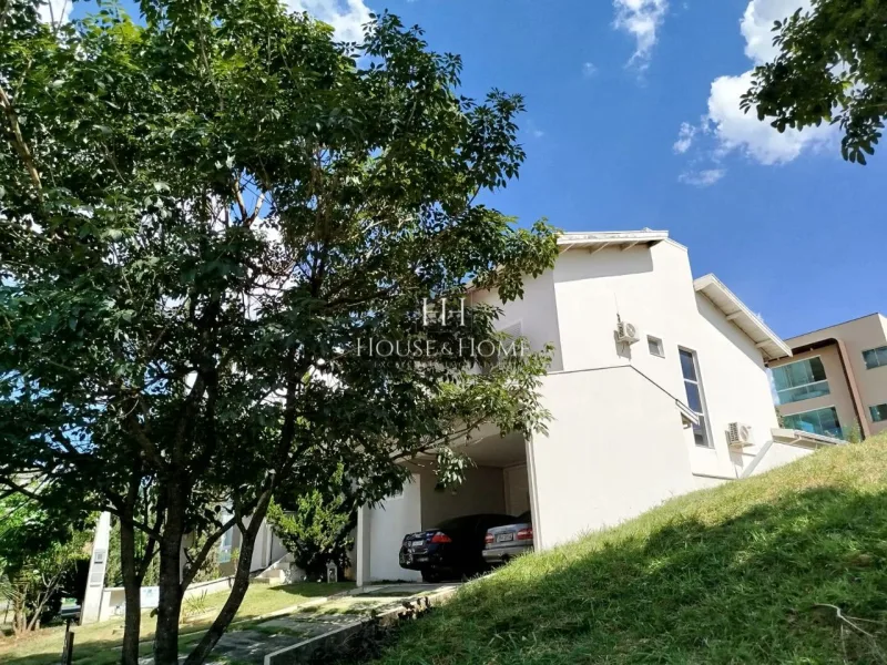 Casa Sobrado à venda com 3 quartos, 1 suite 265m²- Cond. Terra Magna- Indaiatuba/SP
