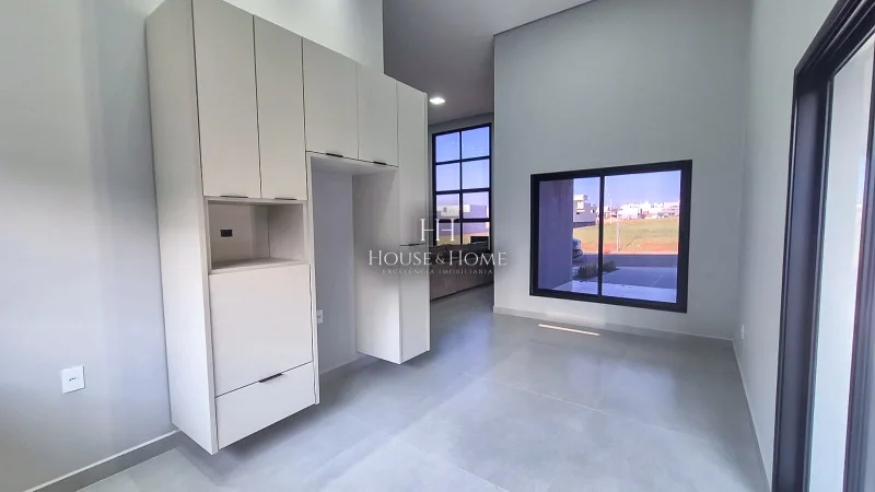 Casa à venda com 3 suites, picina em Indaiatuba /SP