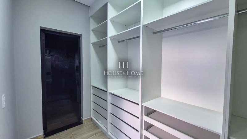 Casa à venda com 3 suites, picina em Indaiatuba /SP