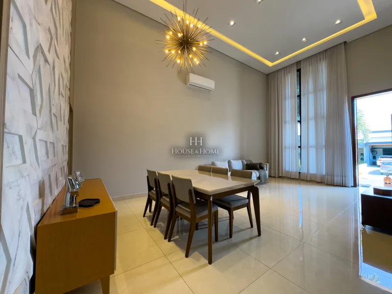 Casa à venda 3 quartos 1 suite 2 demi / sAUNA - Porteira fechada Cond. Dona Maria José em 