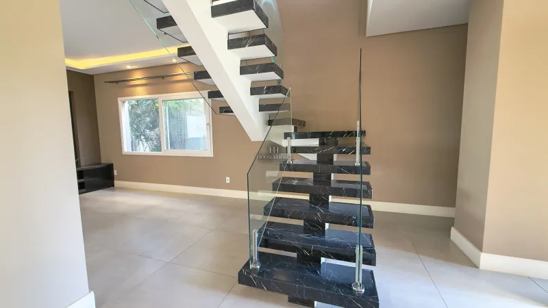 Casa para locação com 4 quartos em Indaiatuba/SP