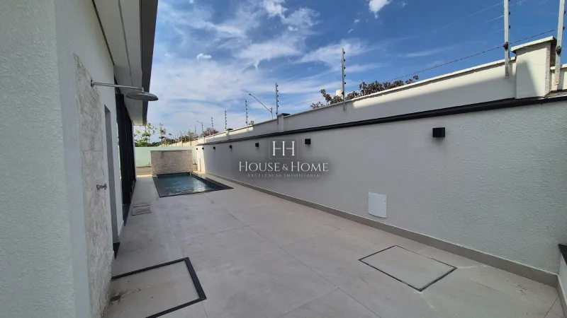 Casa à venda com 3 suites 230m² Cond. Sapezal em Indaaituba/SP