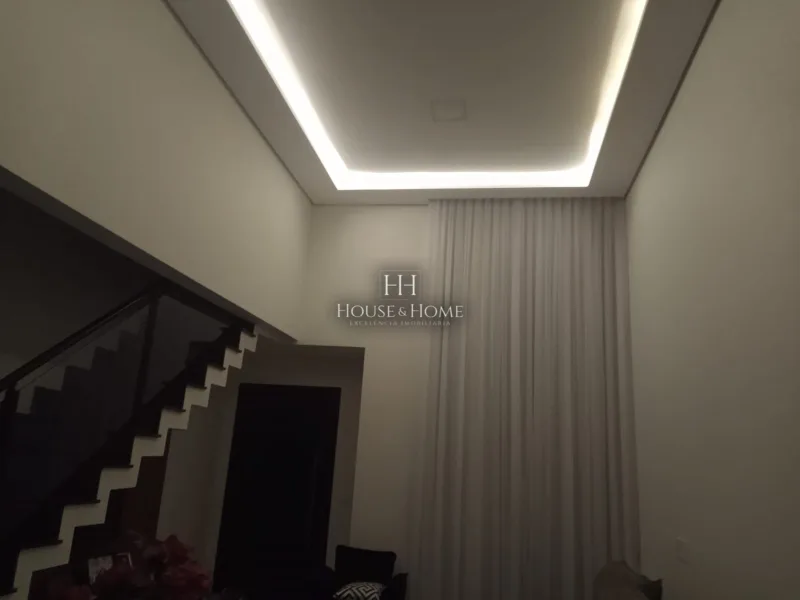 Casa à venda com 3 suites cond. Viena em Indaiatuba/SP