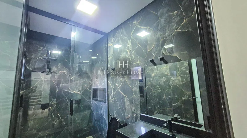 Casa à venda com 3 suites, picina em Indaiatuba /SP