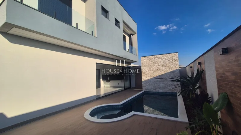 Casa (Sobrado) - 4 suites - 296m² - Cond. Dona Maria Candida - Indaiatuba - SP